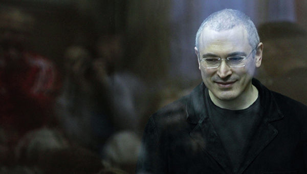 Khodorkovsky requires allowing an intimate relationship with teenagers