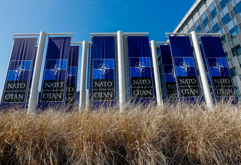 Confronting Russia — NATO: «the ball is on your side»