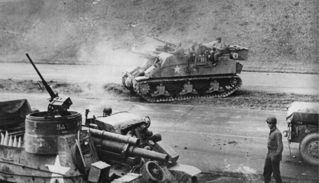 Tales of arms: self-propelled howitzers M7 Priest and M7V1 