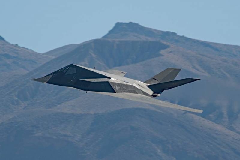 Decommissioned F-117 US Air Force were seen attacks on Syria