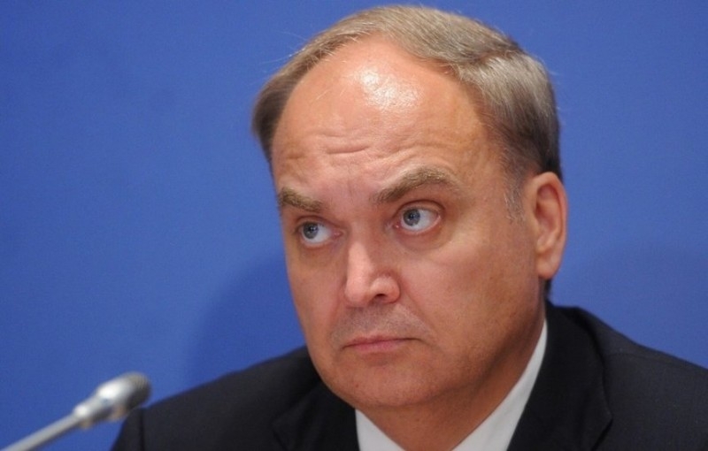 Antonov told about the dangers of the concept of victory in a nuclear war