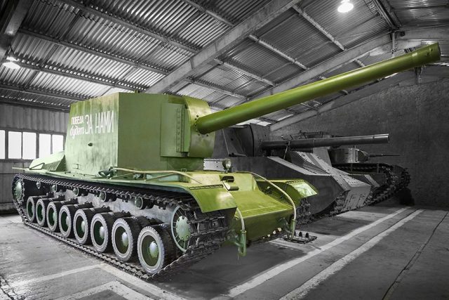 Historias de armamento: extraños cañones autopropulsados ​​SU-100Y 