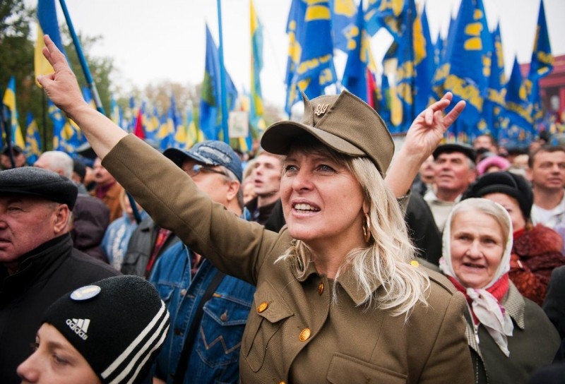 Au revoir, сказка о братской Украине!