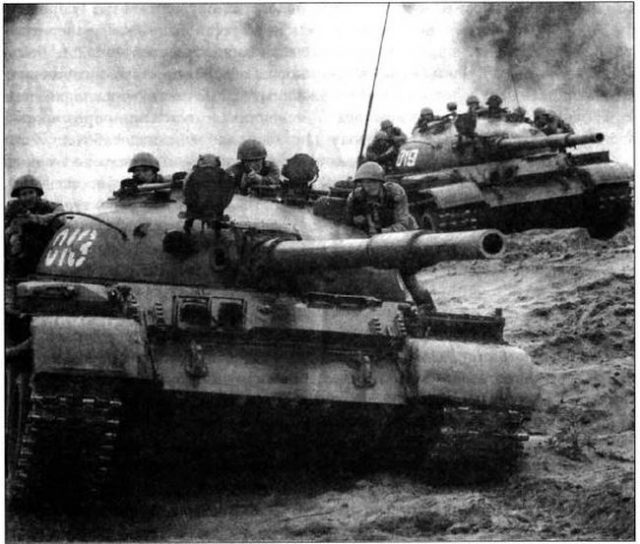 Средний танк Т-62 — последняя ступень эволюции Т-34 