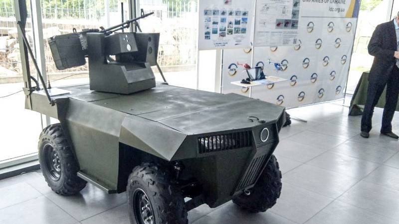На Украине продемонстрировали нового боевого робота "Ласка 2.0"