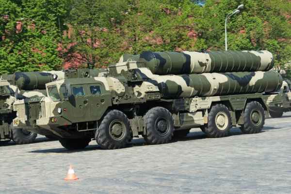 Outdated and cumbersome: China criticized bought air defense system S-400