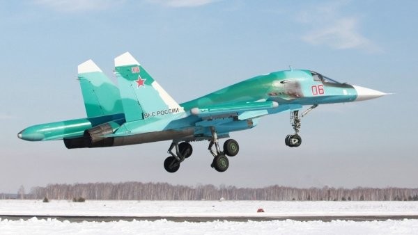 Опубликовано видео ракетного удара истребителя Су-34
