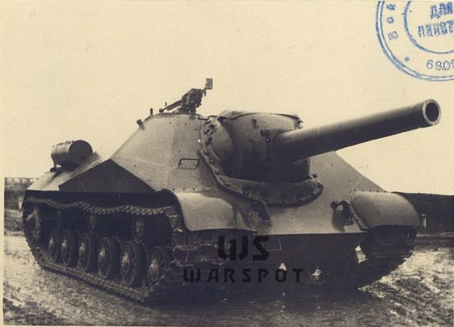 САУ "Объект 704" -  cambiador tardío ISU-152 