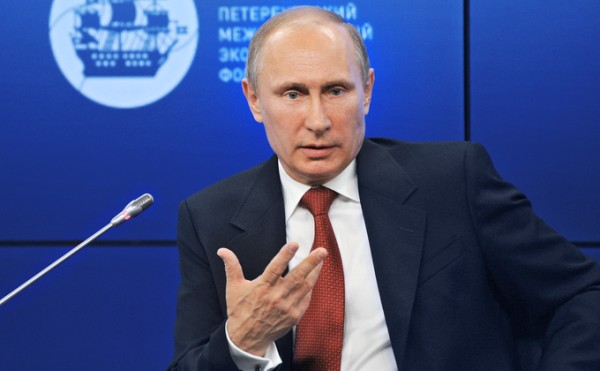 Путин заявил о необходимости решать накопившиеся проблемы в ВКС РФ