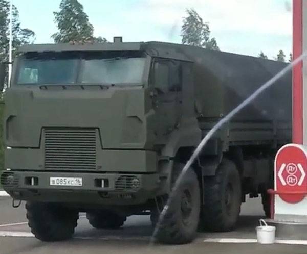 The network discussed a photo of an unknown armored Kamaz