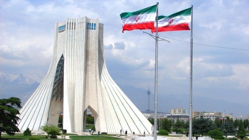 Iran presented a defense system of its own production