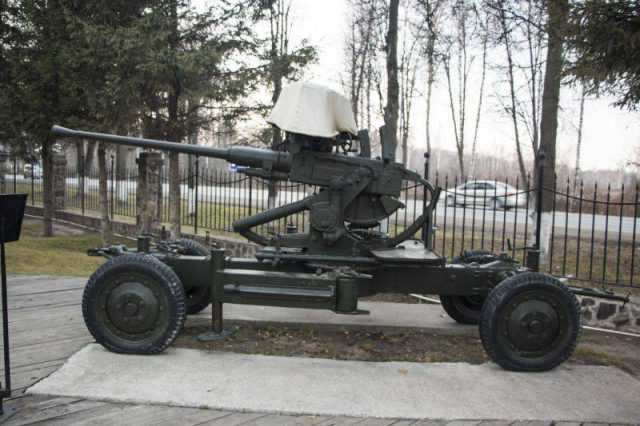 Armas de la Segunda Guerra Mundial: artillería antiaérea de pequeño calibre 