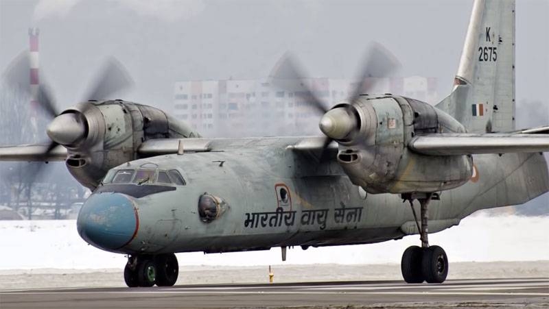 Indian commandos several days can not get to the crash site of the An-32