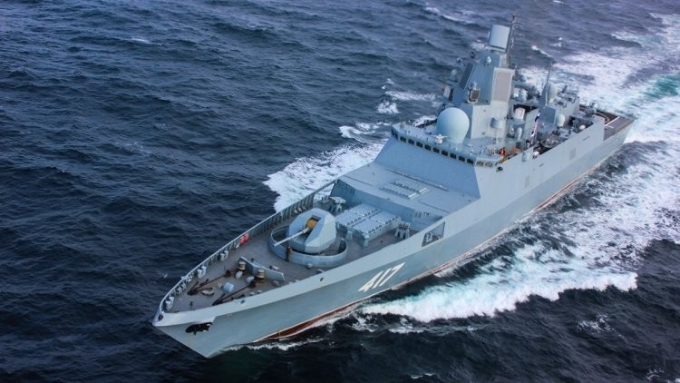 护卫舰 «戈尔什科夫海军上将» зашел в воды пролива Ла-Манш