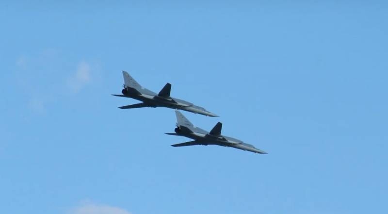 There was a video stunt Tu-22M at the parade in Belarus