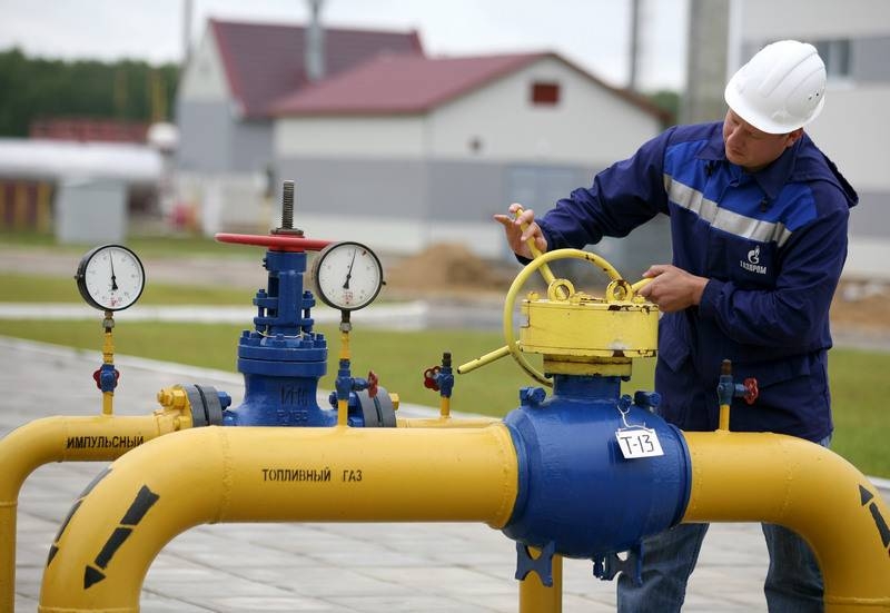 Reuter: Москва может заключить контакт с Киевом по газу, но краткосрочный