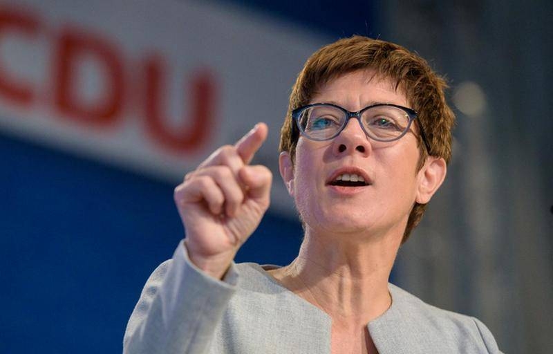 Kramp-Karrenbauer instead for der Lajen: in Germany it was replaced by the Minister of Defense