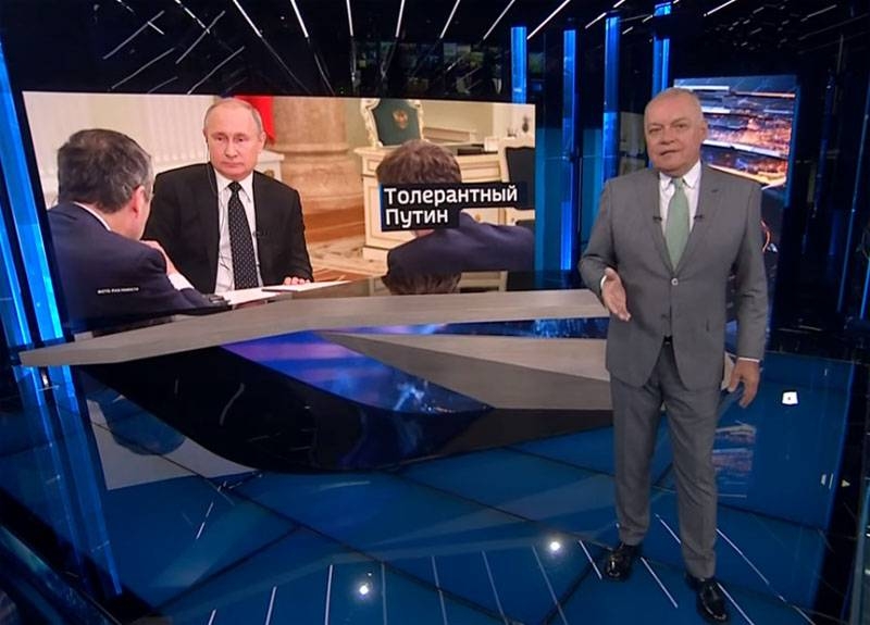 Kiselyov called Putin a modern thinker