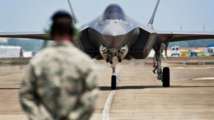 Япония намерена принять участие в программе разработки истребителей F-35