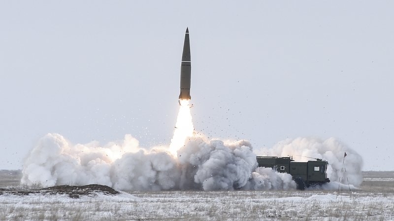 A military expert told, what will Russia respond to the US withdrawal from the INF Treaty