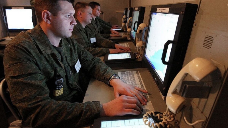 Qu'est-ce que "l'internet militaire" ??