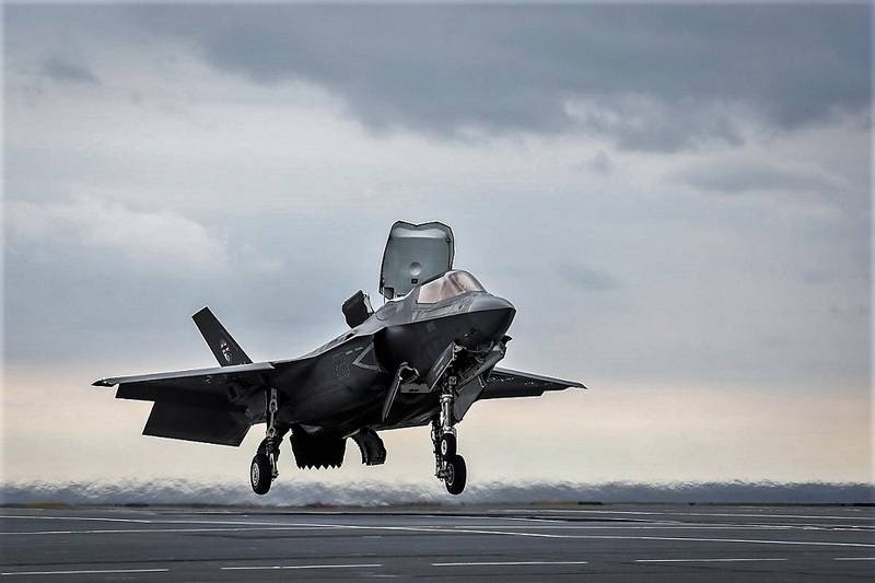 Japan decided on plans for the purchase of fighter F-35B Navy