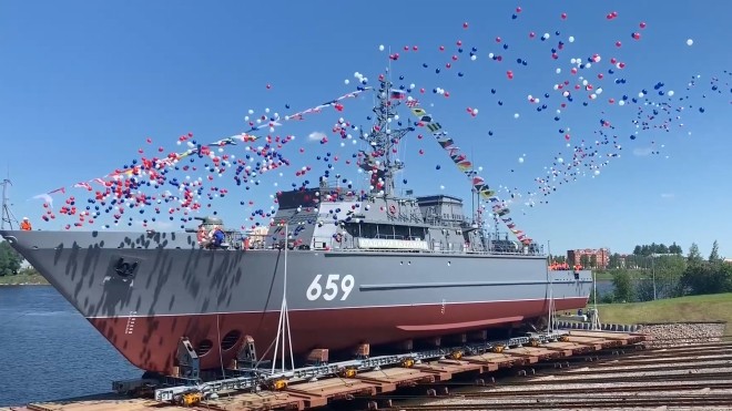 Испытания новейшего военного судна «Vladimir Yemelyanov» начались в Петербурге
