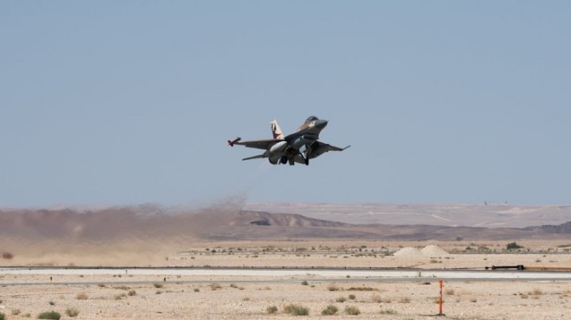 Израиль подтвердил факт нанесения удара израильскими ВВС по целям в САР