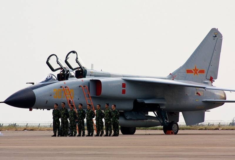 华文媒体: Китай намерен покорить «Авиадартс» новой моделью JH-7AII