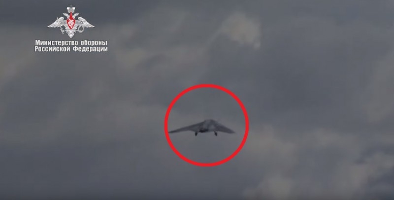 Видео первого полета новейшего беспилотника «Охотник» опубликовано в Сети