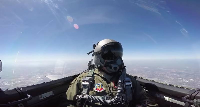«We're falling like flies»: American pilots blame cancer radar