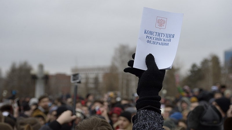 Митинги, Конституция и билеты в Воркуту