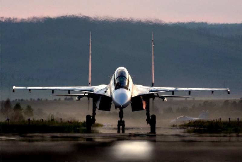 Неафишируемые сетевые способности Су-30СМ и Су-35С. Есть ли шанс догнать связку F-35A и IBCS?