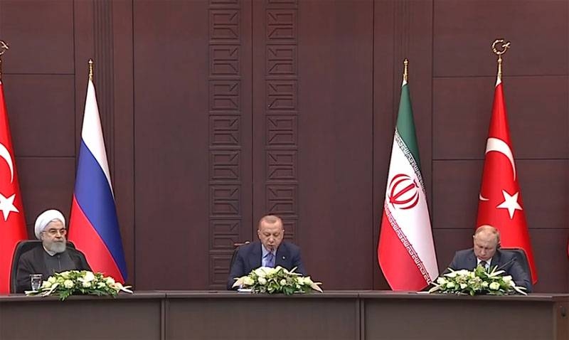 Путин в Анкаре заявил, что Сирию нельзя делить на зоны влияния