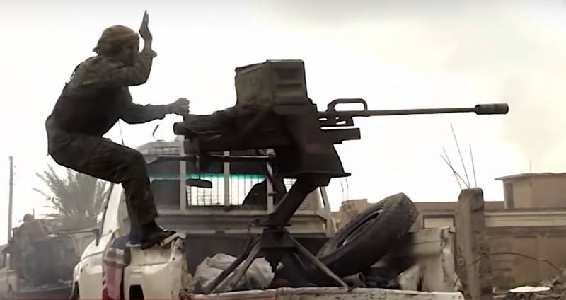 Террористы ИГ атаковали конвой сирийских солдат