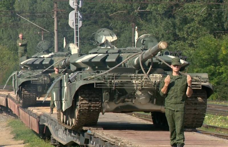 Belarus throws troops and military equipment in Russia