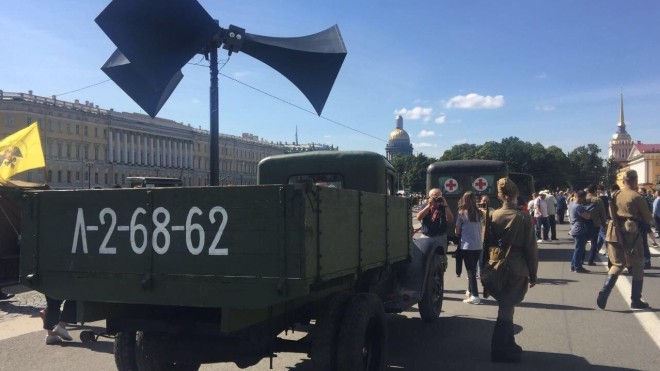 День российской гвардии ознаменует выставка на Дворцовой площади