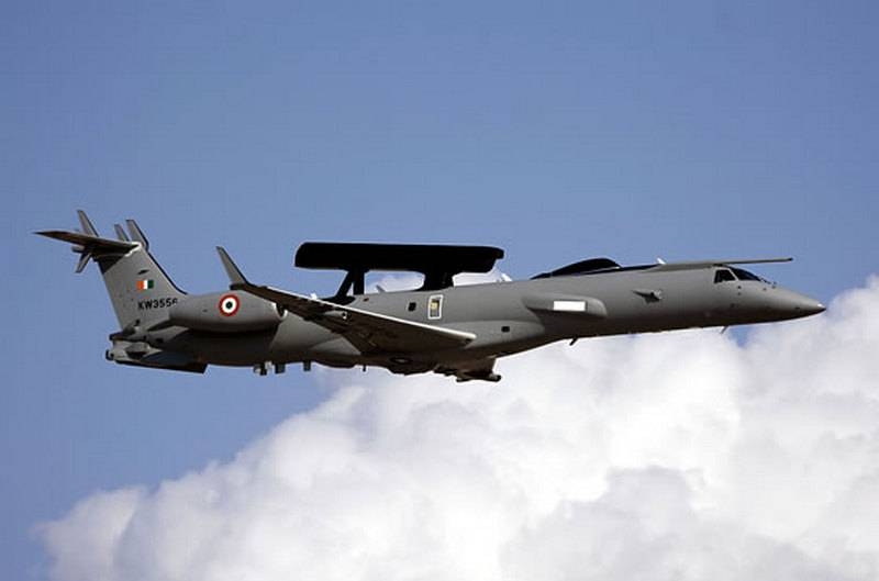 ВВС Индии получили второй самолёт ДРЛОи У "Непра" национальной разработки