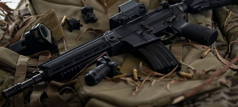 La empresa israelí IWI presentó un nuevo rifle de asalto Arad.