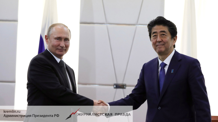 Abe gave Putin an old engraving 1859 of the year