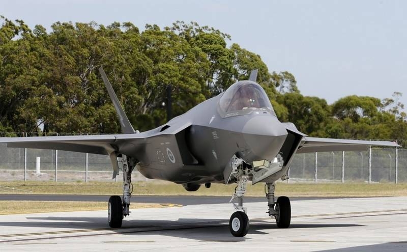 Australian Air Force received another pair of fighter F-35A