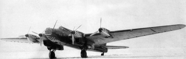 combat aircraft: Pe-8, do not become «flying fortress» 