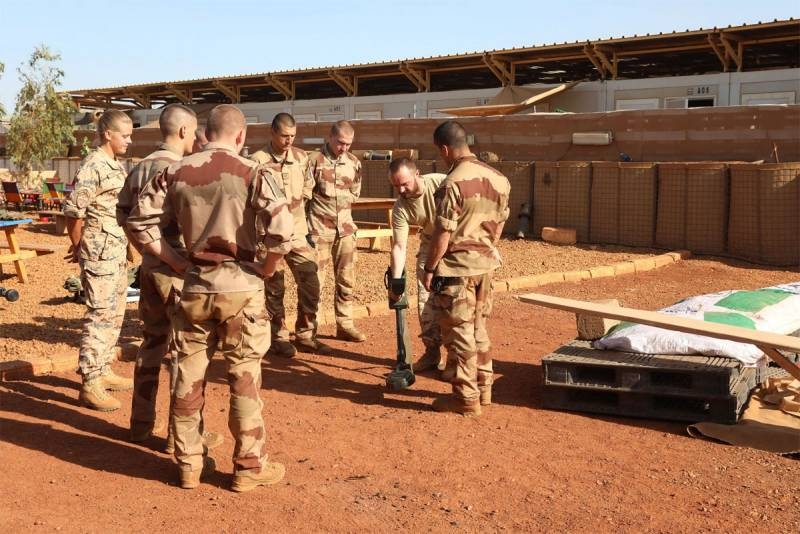 France praised Estonian soldiers for their assistance in Mali