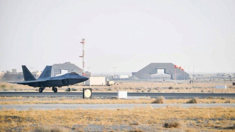 F-22 US Air Force on the island of Failaka (Kuwait): Getting into the zone of the S-300 Iran