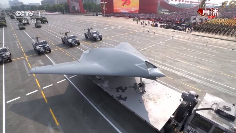 The new face of Chinese troops: unique technique at a military parade in Beijing