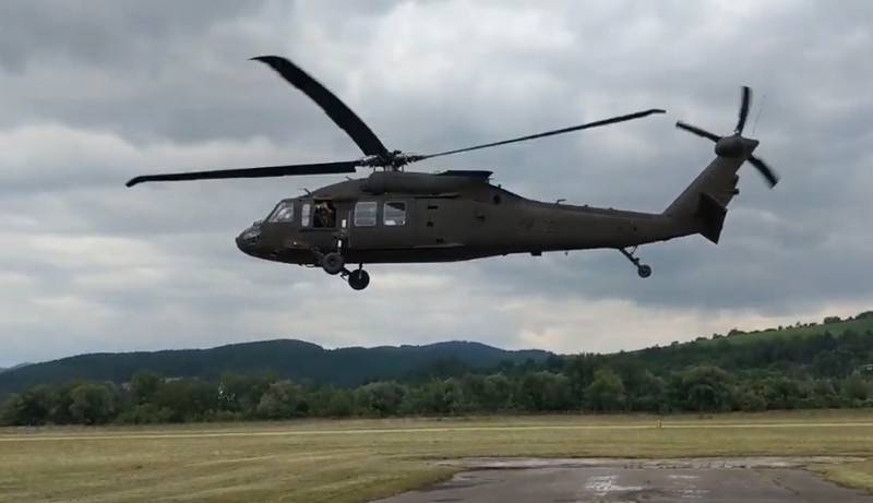 Lithuania buy American UH-60M Black Hawk instead of the Soviet Mi-8