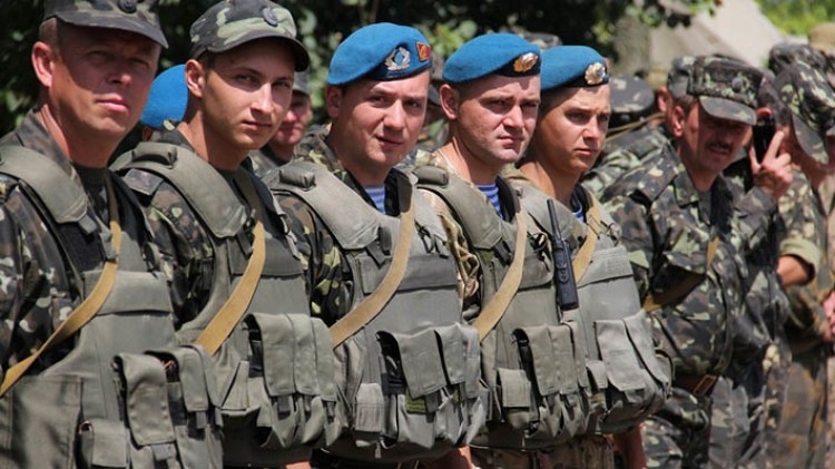 Военкоматы Украины запустили кампанию по привлечению нытиков и неудачников
