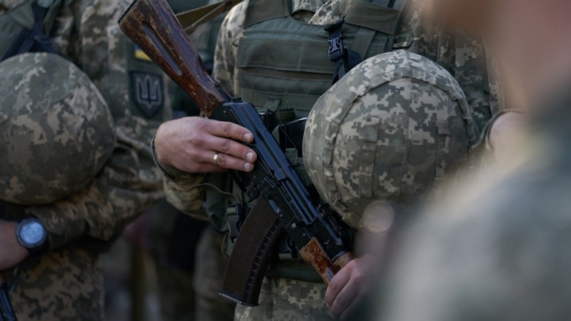 Донбасс сегодня: Ярош создал проблемы командованию ВСУ, силы ООС охотятся на технику ОБСЕ