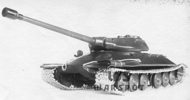 苏联重型坦克IS-6发展的艰难历程 
