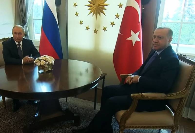Укол Вашингтону: Россия и Турция отказываются от доллара при взаиморасчётах